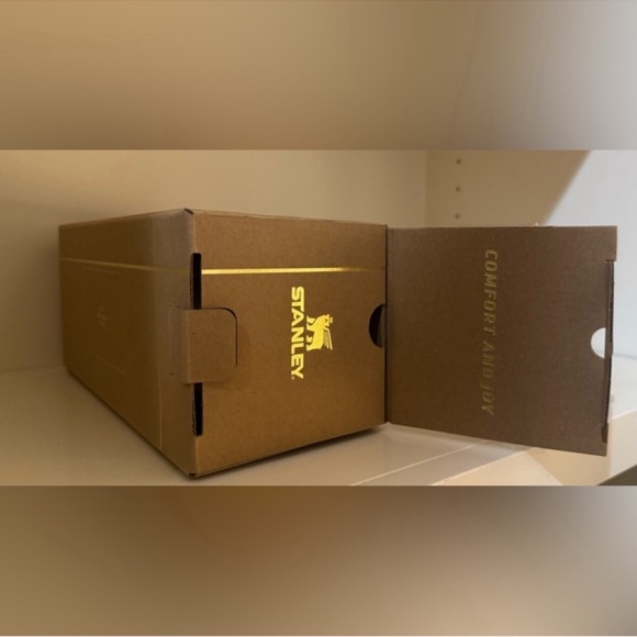 🎉LAST CHANCE🎉Stanley Iceflow FlipStraw 30 oz Tumbler Glided Pomegranate - Picture 2 of 9